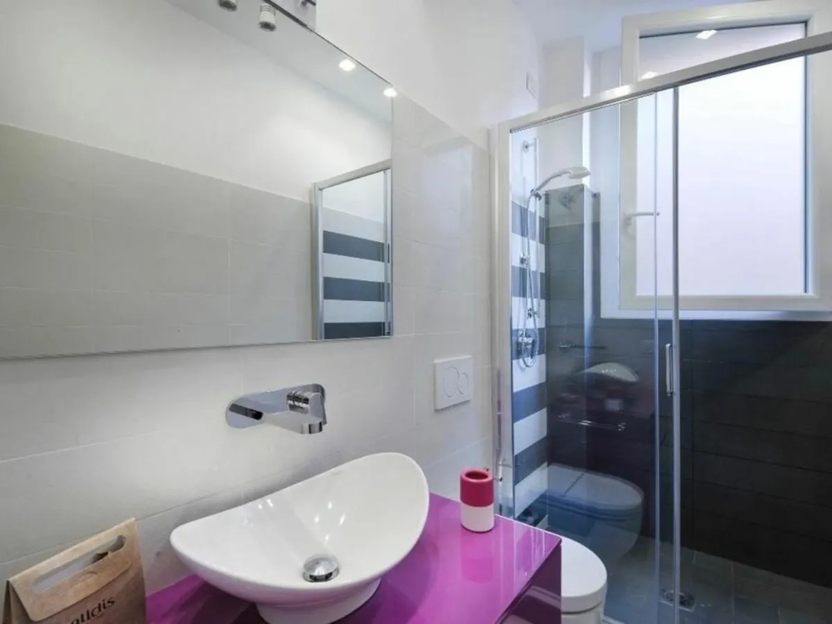 Olmetto By Halldis Milan